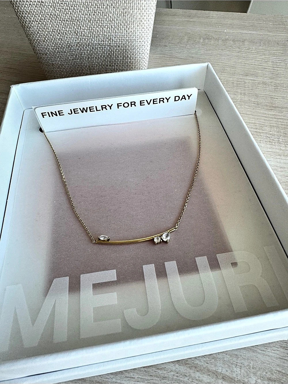 MEJURI Eve Bar Necklace
